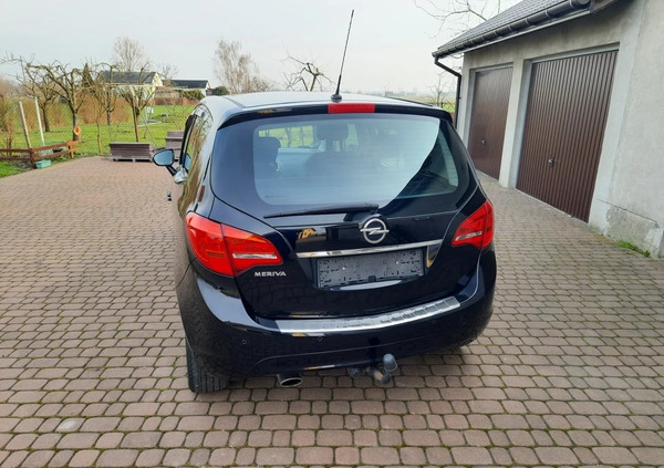Opel Meriva cena 22900 przebieg: 208000, rok produkcji 2011 z Krośniewice małe 379